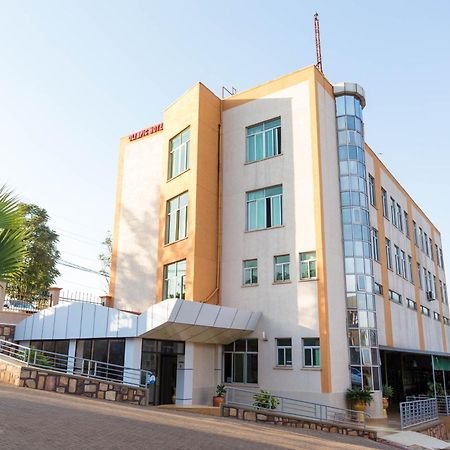 Olympic Hotel Кигали Экстерьер фото