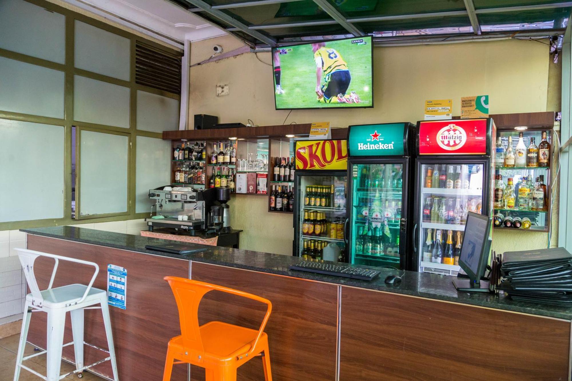 Olympic Hotel Кигали Экстерьер фото