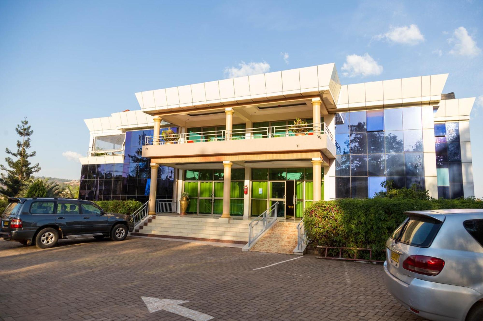 Olympic Hotel Кигали Экстерьер фото