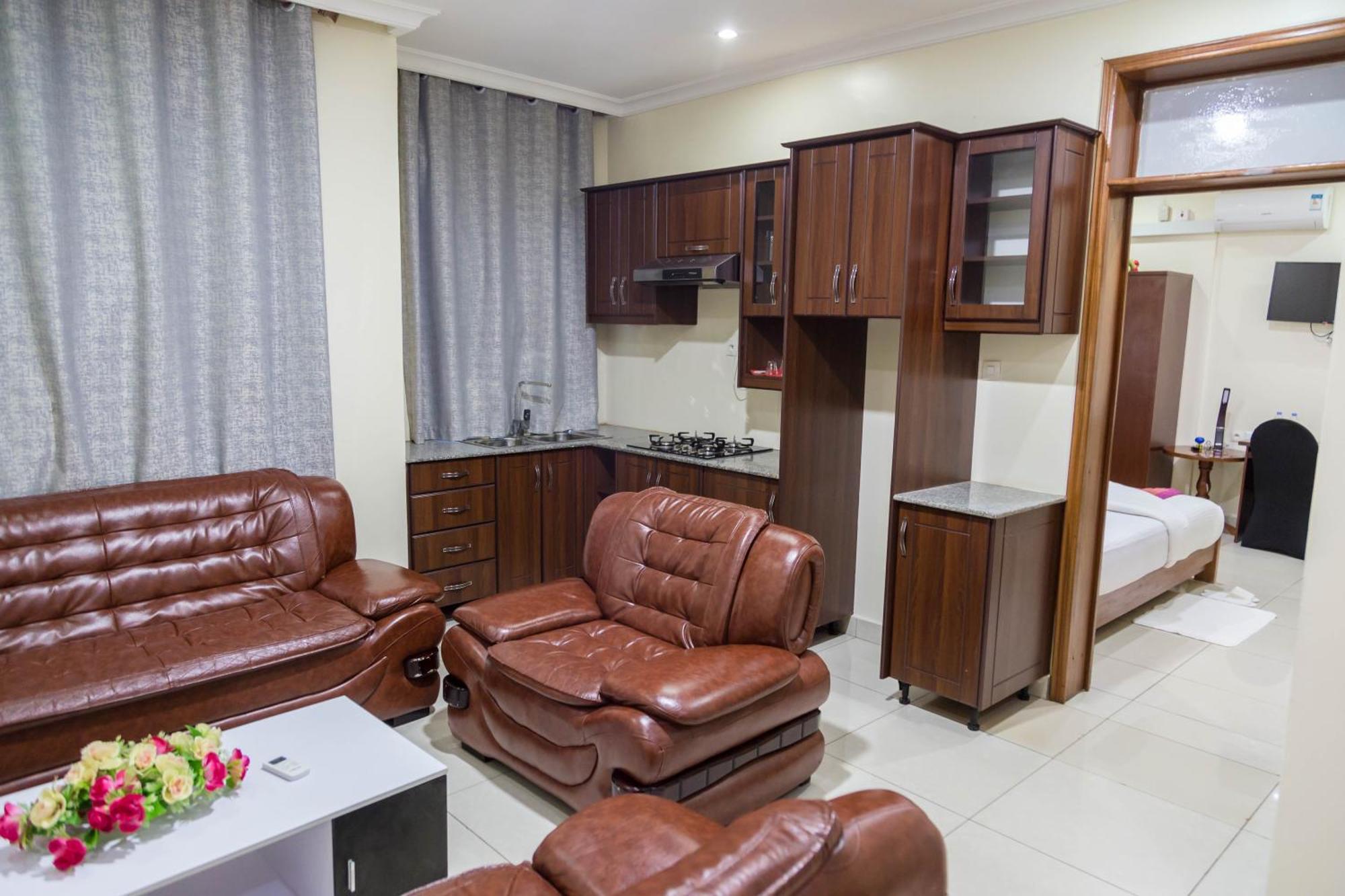 Olympic Hotel Кигали Экстерьер фото