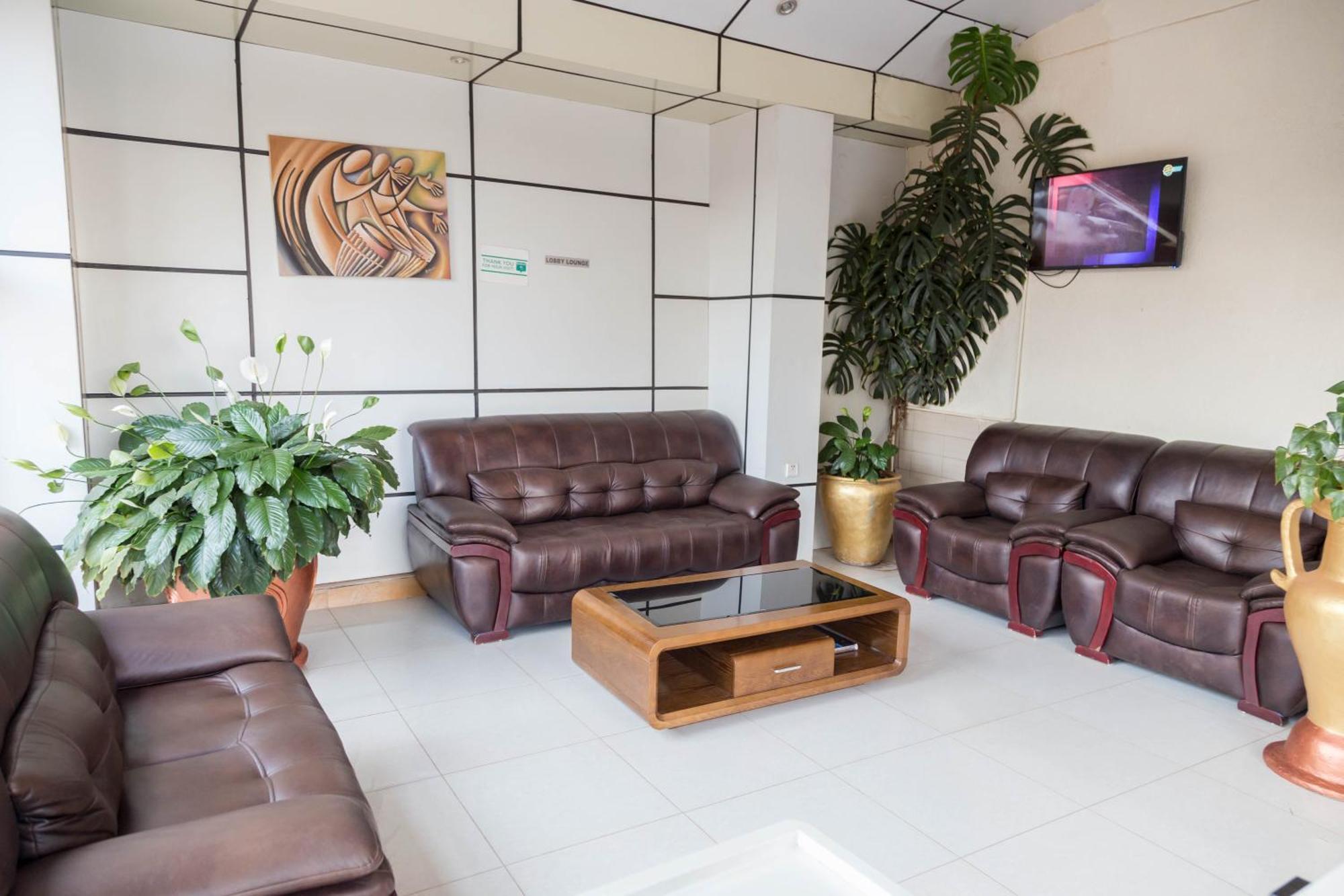 Olympic Hotel Кигали Экстерьер фото