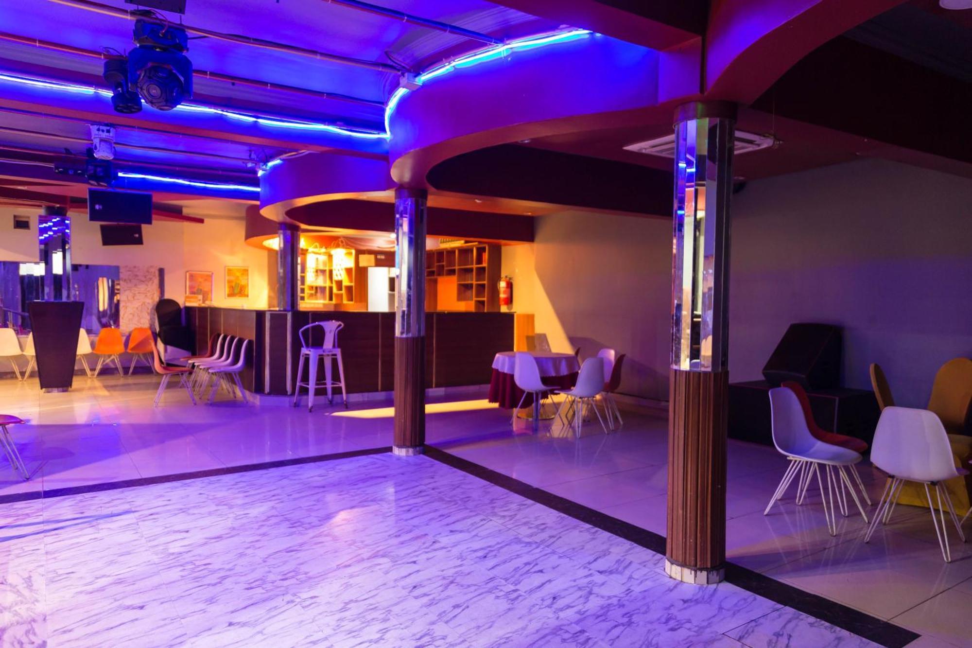 Olympic Hotel Кигали Экстерьер фото