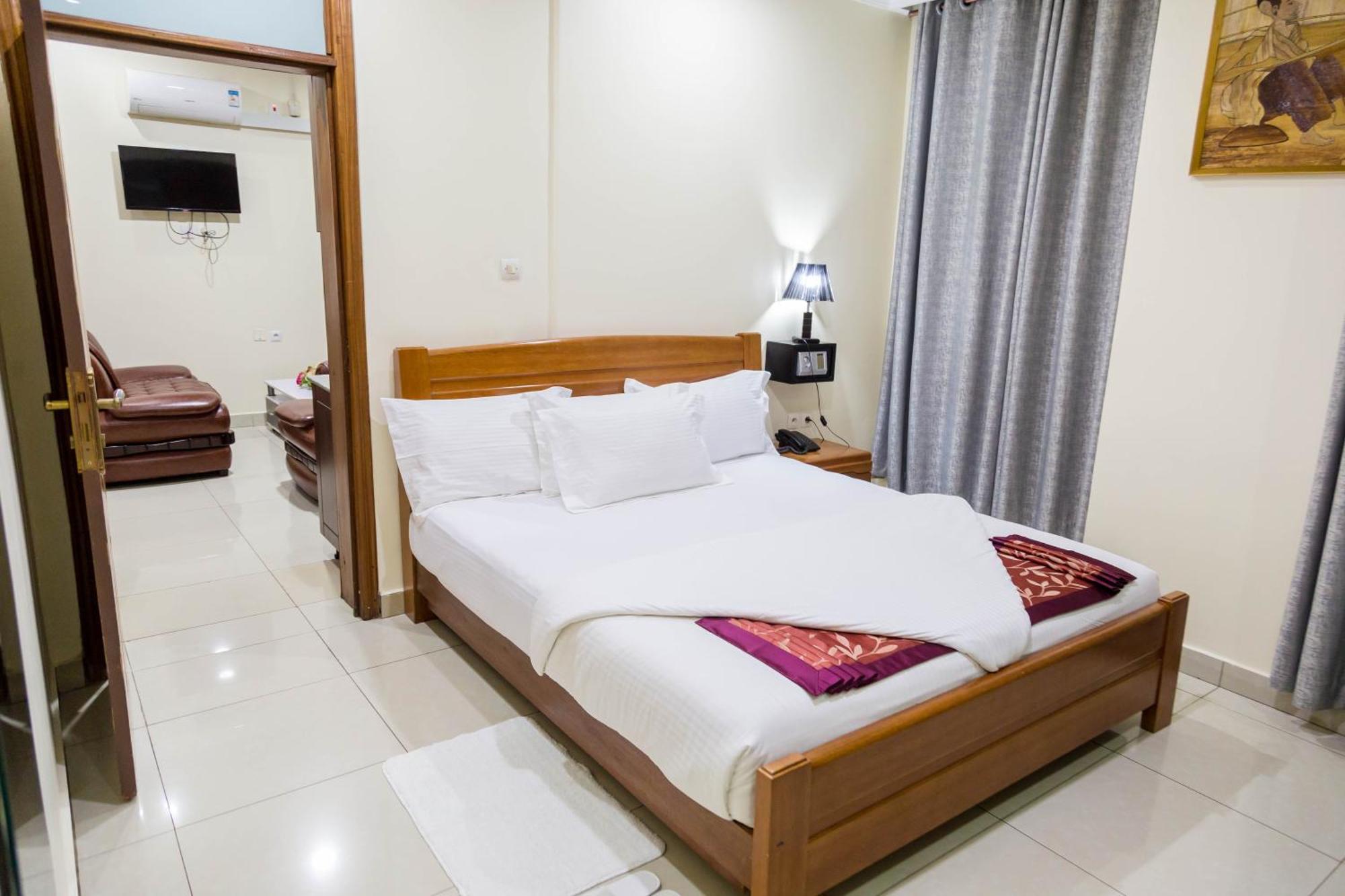 Olympic Hotel Кигали Экстерьер фото